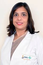 Dr Meenakshi Kesarwani